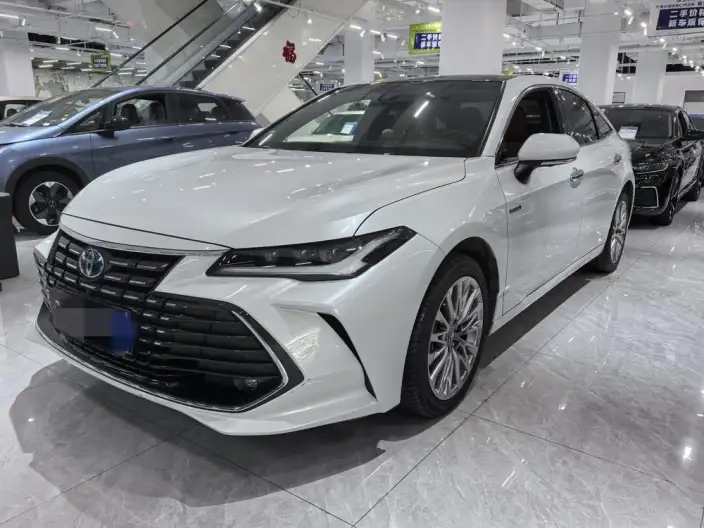 Toyota Avalon 2022 Model Hybrid 2.5L XLE Premium Edition – фото 1