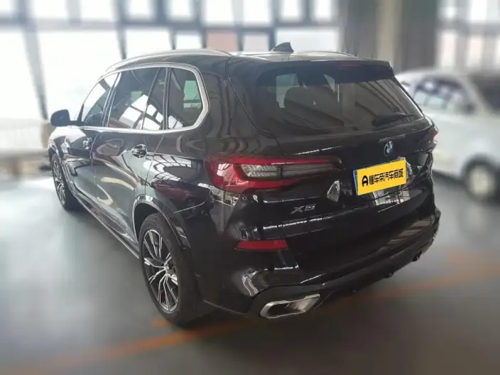 BMW X5 2022 Model Facelift xDrive 30Li Exclusive Model M Sports Set – фото 4