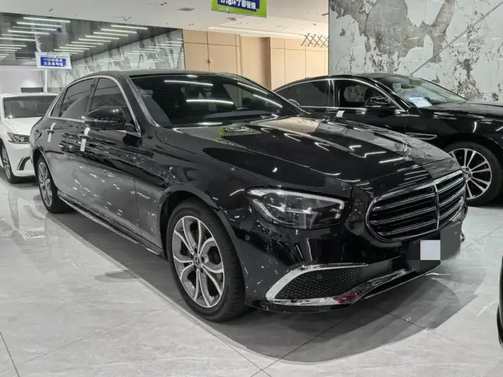 Mercedes-Benz E-Class 2021 Model E 300 L Fashion Model sedan – фото 2