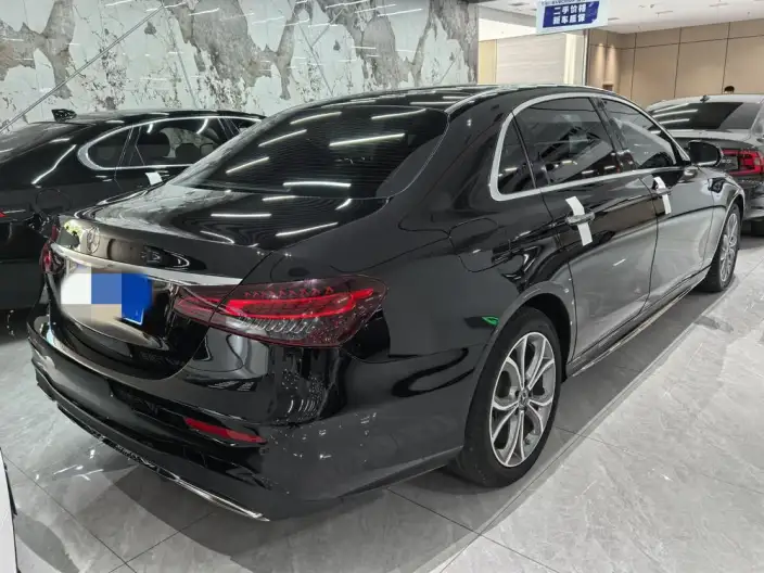 Mercedes-Benz E-Class 2021 Model E 300 L Fashion Model sedan – фото 5
