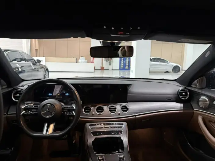 Mercedes-Benz E-Class 2021 Model E 300 L Fashion Model sedan – фото 7