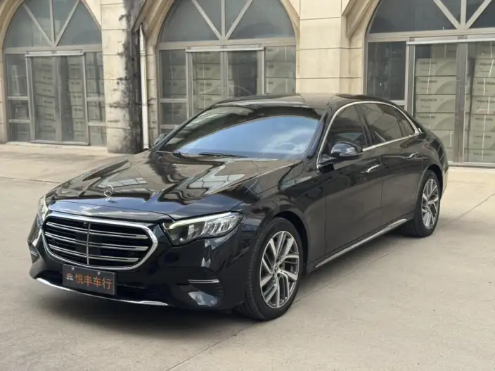 Mercedes-Benz E-Class 2024 Model E 300 L Fashion Model sedan – фото 1