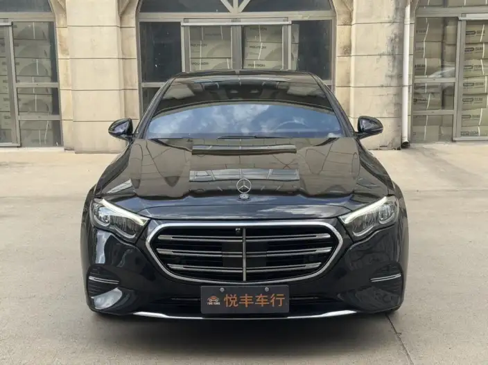 Mercedes-Benz E-Class 2024 Model E 300 L Fashion Model sedan – фото 2