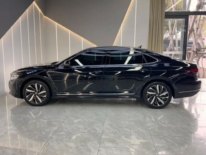 Volkswagen Passat 2024 Model 330TSI Elite Edition – фото 4