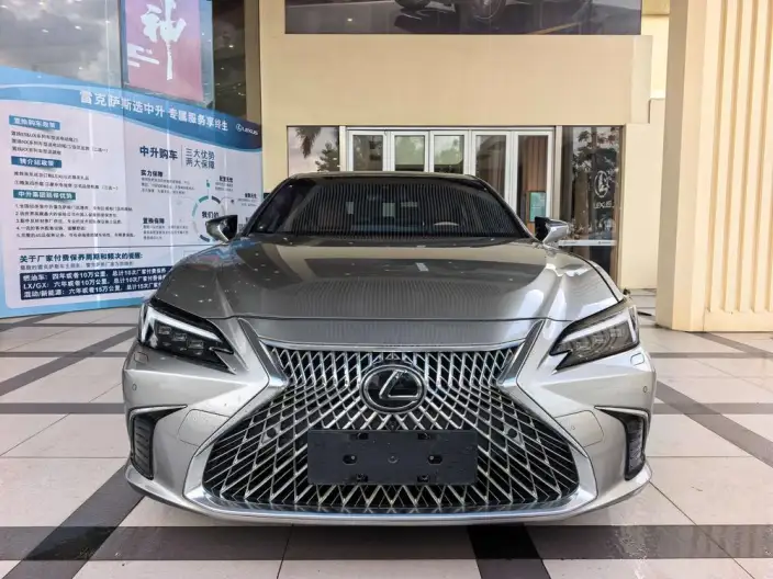 Lexus ES 2025 Model 200 Premium – фото 2