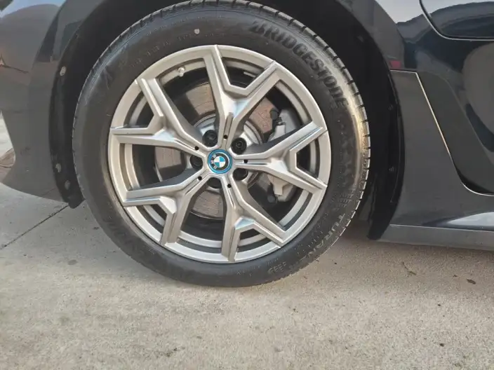 BMW i3 2023 Model eDrive35L – фото 6