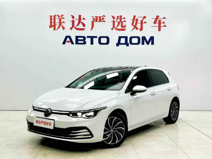 Volkswagen Golf 2021 Model 280TSI DSG Pro – фото 1