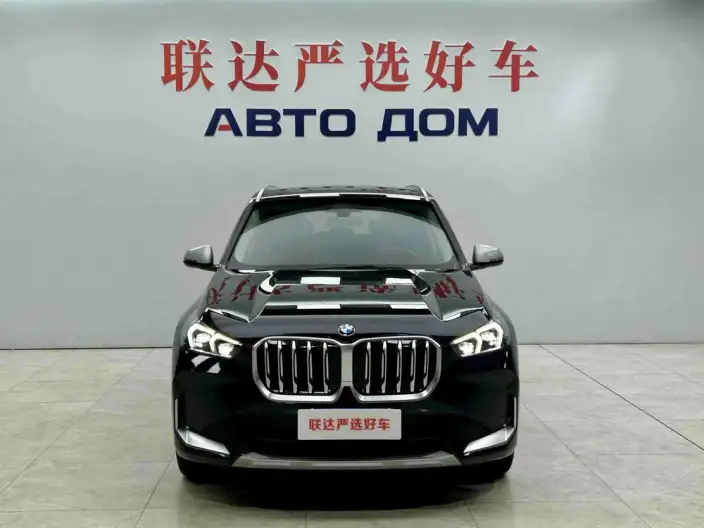 BMW X1 2023 Model sDrive20Li X Design Set – фото 2