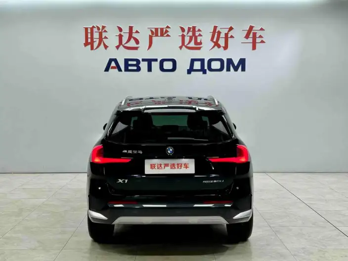 BMW X1 2023 Model sDrive20Li X Design Set – фото 5