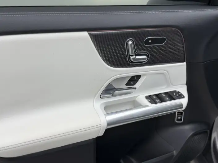 Mercedes-Benz EQA 2022 Model EQA 300 4MATIC First Edition Special Edition – фото 8