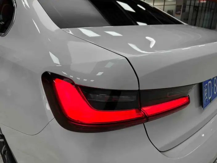 BMW 3 Series 2023 Model 320Li M Sports Set – фото 9