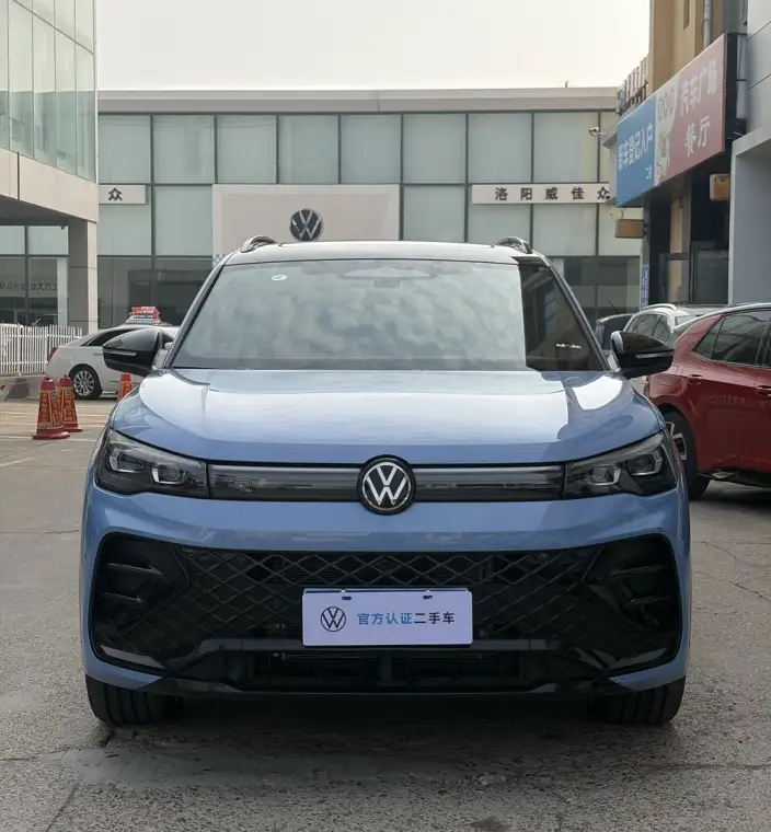 Volkswagen Tiguan L 2026 Model Pro 380TSI 4WD R-Line Zhizun Edition – фото 2