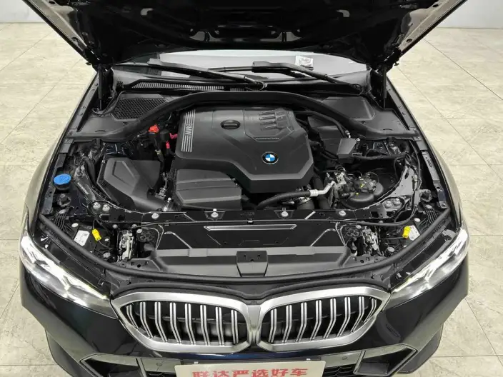 BMW 3 Series 2023 Model 320Li M Sports Set – фото 7