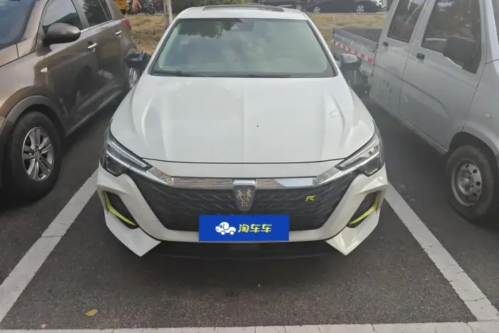 Roewe i6 MAX 2020 Model 300TGI Automatic Cool Smart Driving Edition