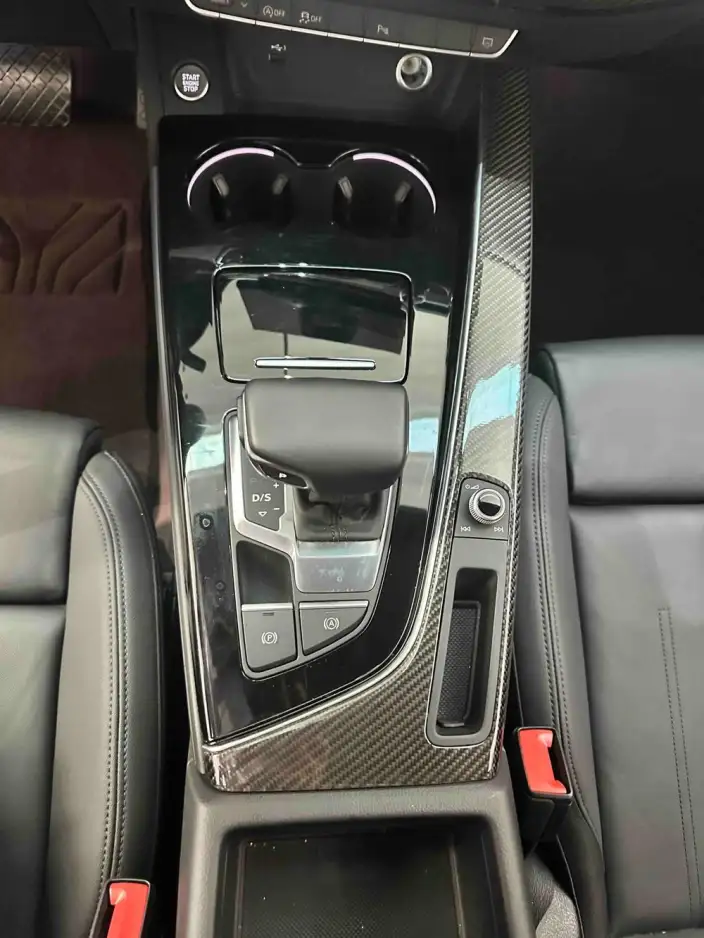 Audi A5 2024 Model Sportback 40 TFSI quattro Luxury Dynamic Model – фото 6