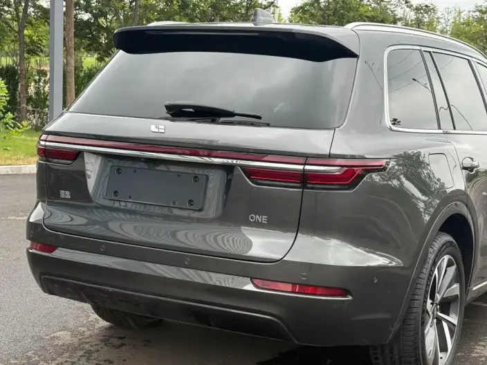 Li Auto ONE 2021 Model Extended Range 6 seat Edition – фото 10