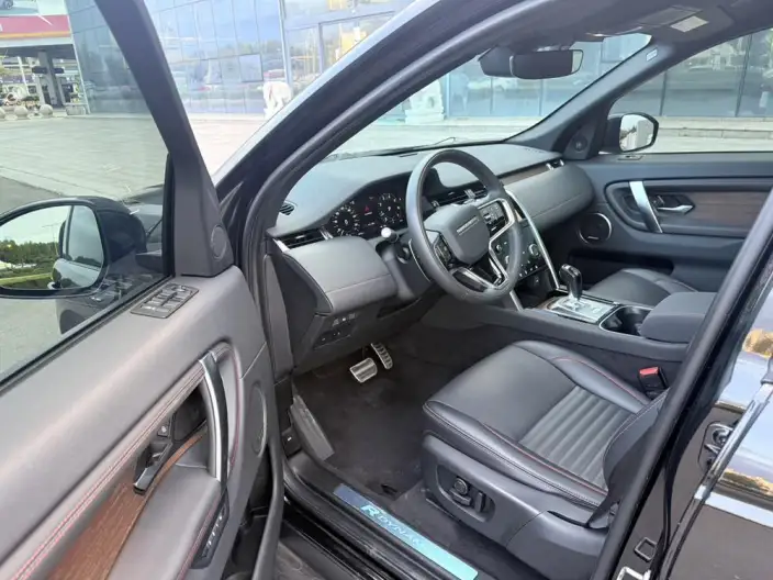 Land Rover Discovery Sport 2022 Model 249PS R-Dynamic S Performance version 5 seat – фото 10