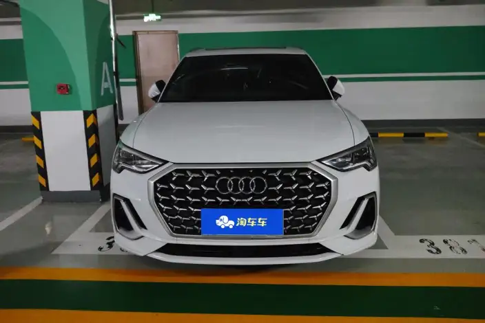 AUDI Q3 2024 Model 35 TFSI Fashion Dynamic Model – фото 2