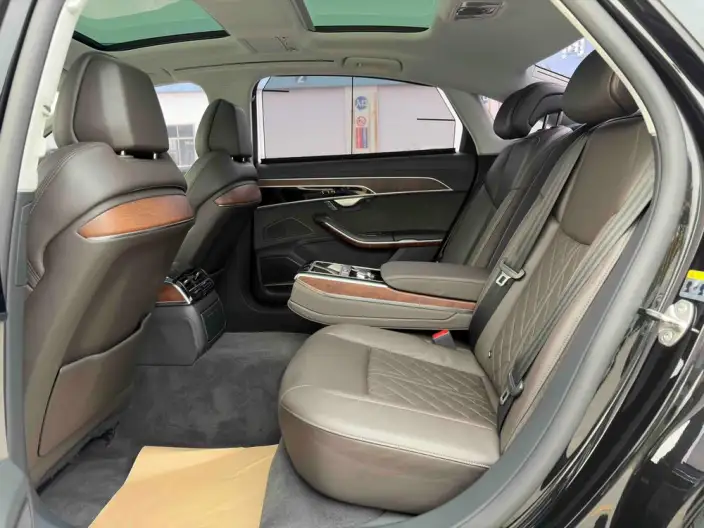 Audi A8 2021 Model A8L 50 TFSI quattro Luxury Model – фото 9