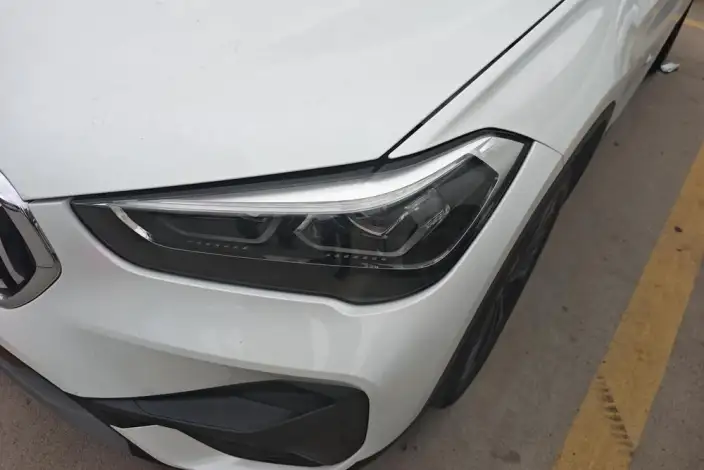 BMW X1 2021 Model sDrive20Li Fashion Model – фото 4