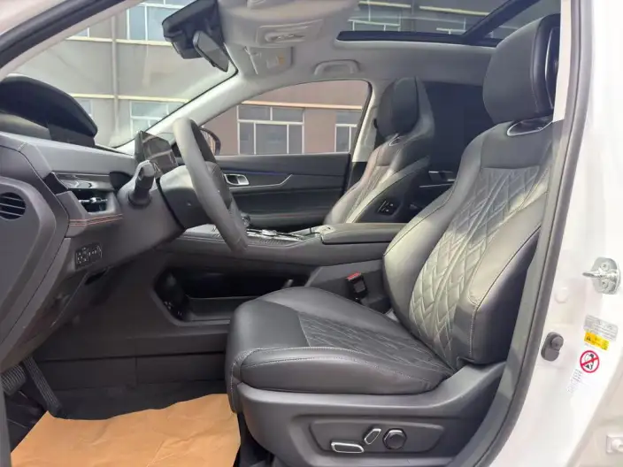 Changan UNI-K iDD 2022 Model Blue whale iDD 1.5T 130km Noble Model – фото 9
