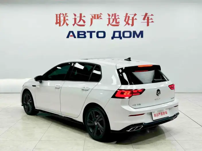 Volkswagen Golf 2023 Model Facelift 280TSI DSG R-Line Lite – фото 4