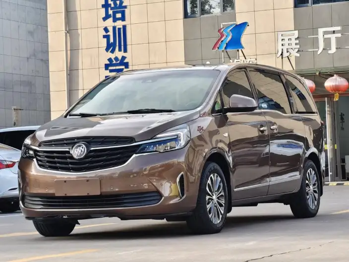 Buick GL8 2022 Model Business class 652T Smart Luxury Model – фото 1