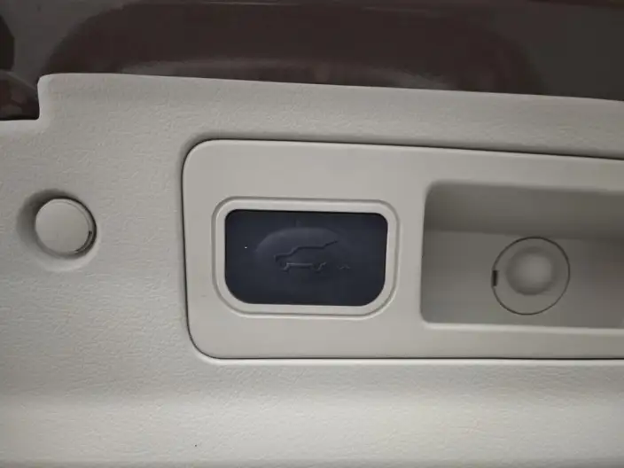 Buick GL8 2022 Model Business class 652T Smart Luxury Model – фото 8
