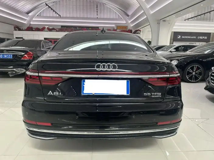 Audi A8 2024 Model A8L 45 TFSI quattro Luxury Model – фото 4