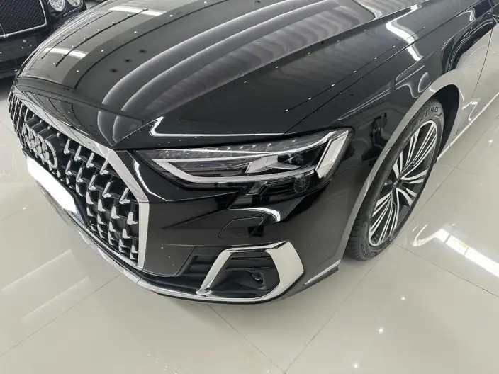 Audi A8 2024 Model A8L 45 TFSI quattro Luxury Model – фото 6