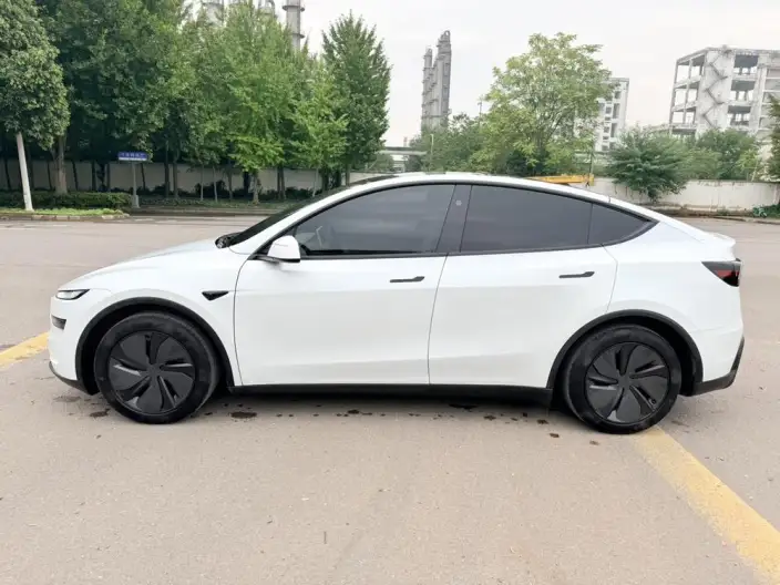 Model Y 2026 Model Rear-wheel drive version