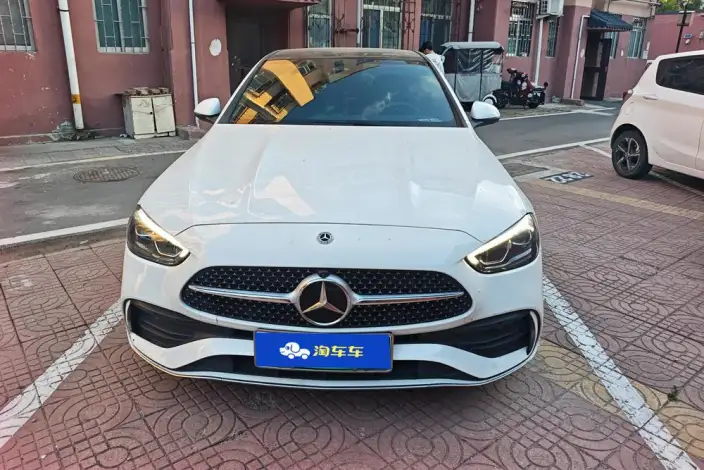 Mercedes-Benz C-Class PHEV 2025 Model C 350 eL – фото 2
