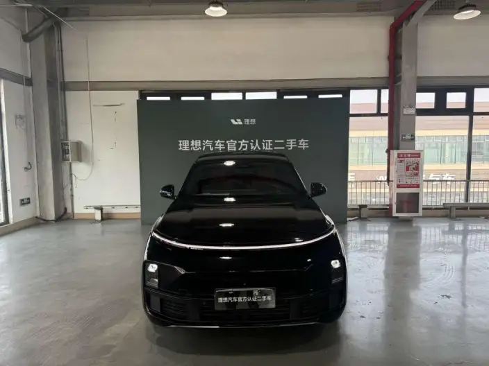 Li Auto L8 2023 Model Pro Edition – фото 2