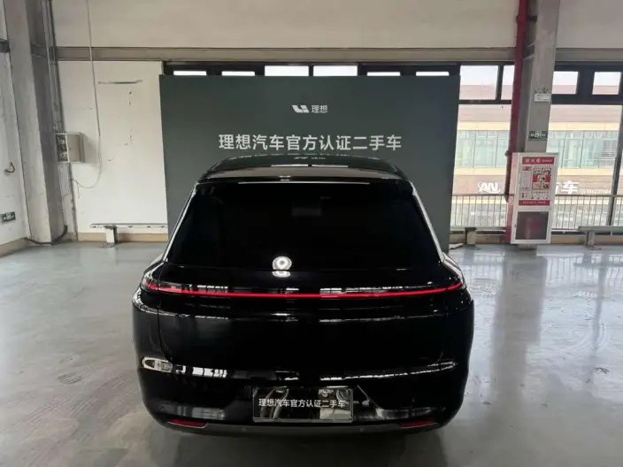 Li Auto L8 2023 Model Pro Edition – фото 3