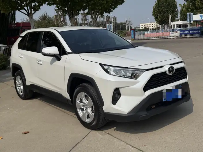 Toyota RAV4 2024 Model 2.0L CVT 2WD Urban Edition – фото 3