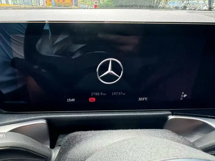 Mercedes-Benz GLB 2024 Model Facelift GLB 200 Dynamic Model – фото 8