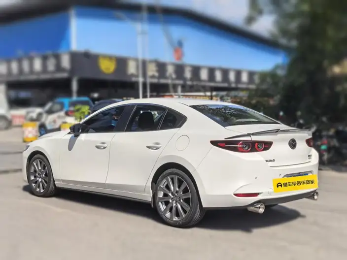 Mazda3 Axela 2021 Model 2.0L Automatic Zhi Ya Edition – фото 4