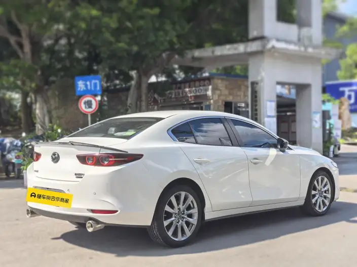Mazda3 Axela 2021 Model 2.0L Automatic Zhi Ya Edition – фото 6