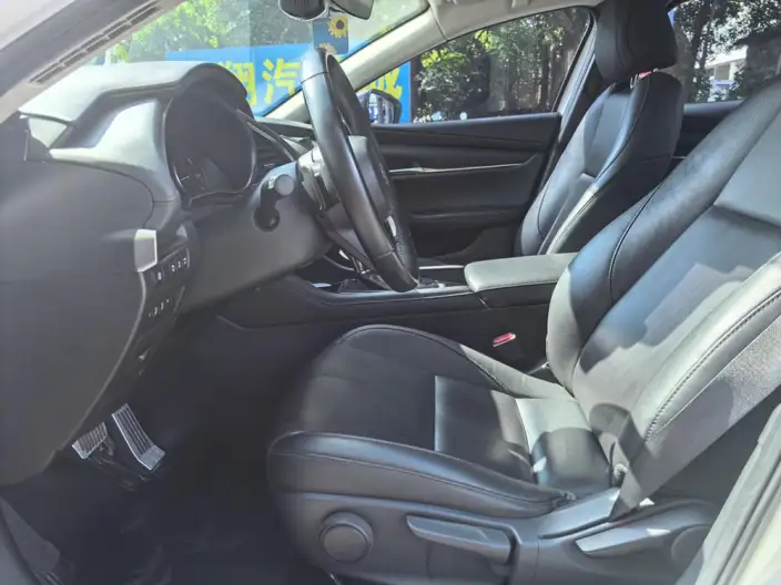 Mazda3 Axela 2021 Model 2.0L Automatic Zhi Ya Edition – фото 8