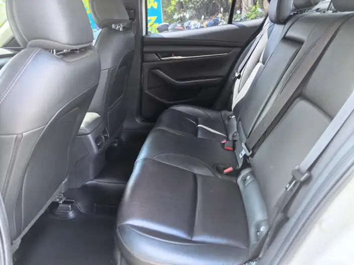 Mazda3 Axela 2021 Model 2.0L Automatic Zhi Ya Edition – фото 9
