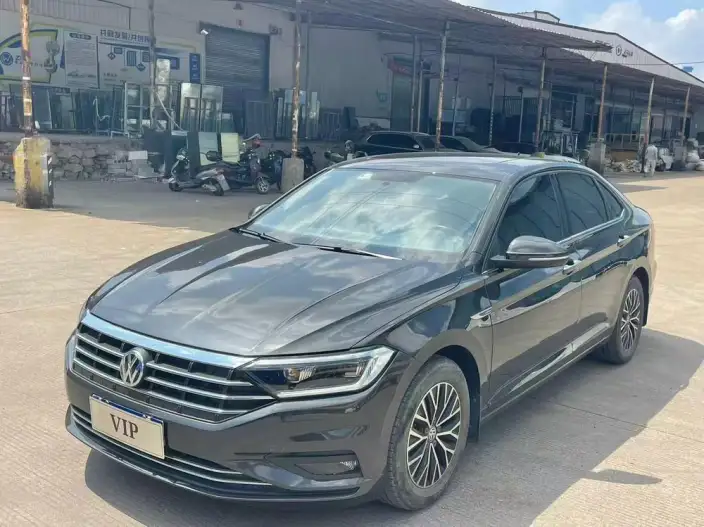 Volkswagen Sagitar 2021 Model 200TSI DSG Comfort Zhilian Edition – фото 1