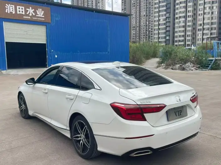 Honda INSPIRE 2022 Model 260TURBO Jingyue Edition – фото 4
