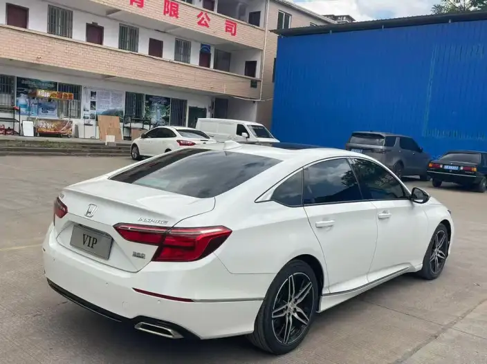 Honda INSPIRE 2022 Model 260TURBO Jingyue Edition – фото 6