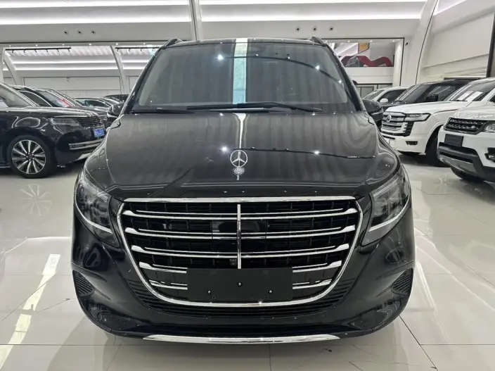 Mercedes-Benz V-Class 2024 Model V 300 L Long wheelbase Deluxe Edition – фото 2