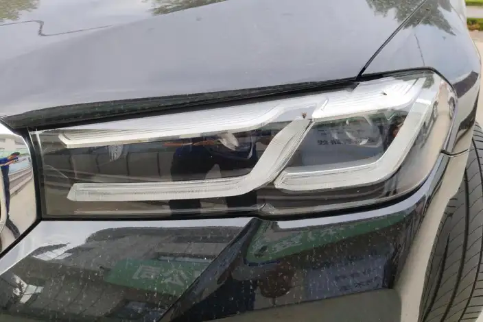 BMW 5 Series 2022 Model Facelift II 525Li M Sports Set – фото 4