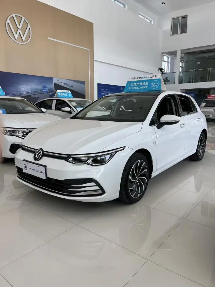 Volkswagen Golf 2024 Model 280TSI DSG Pro Lexiang Edition – фото 1