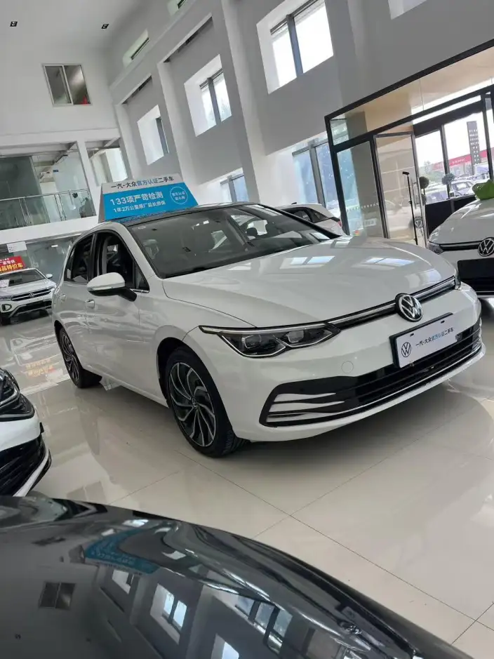 Volkswagen Golf 2024 Model 280TSI DSG Pro Lexiang Edition – фото 3