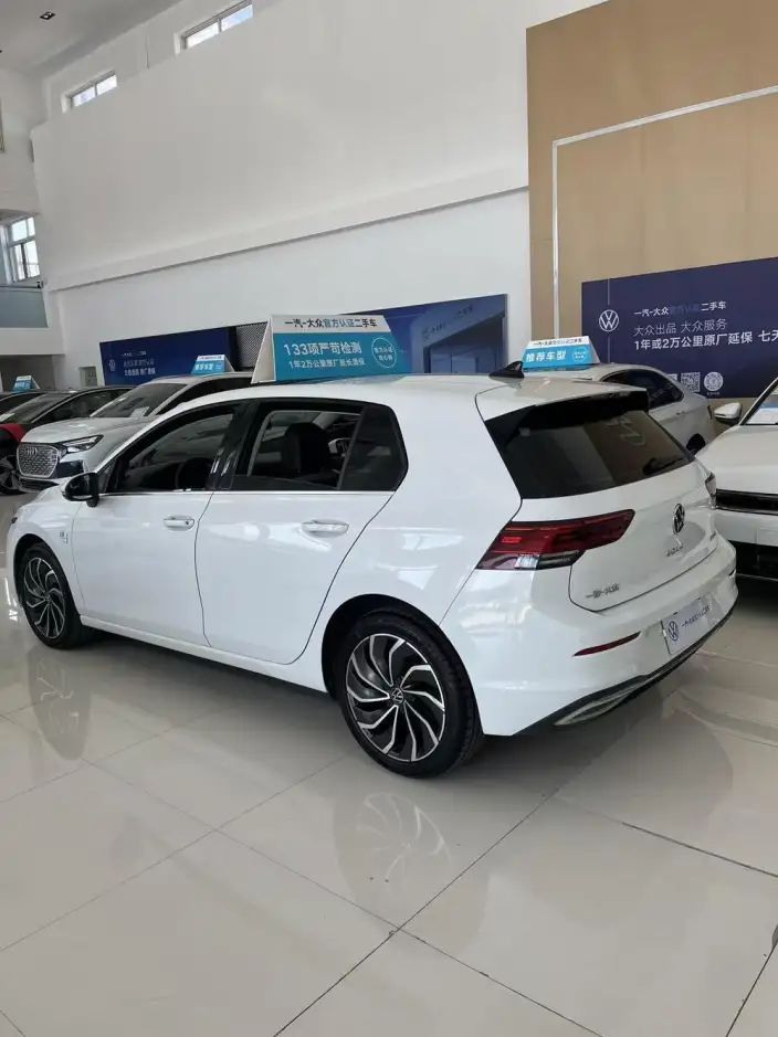 Volkswagen Golf 2024 Model 280TSI DSG Pro Lexiang Edition – фото 4