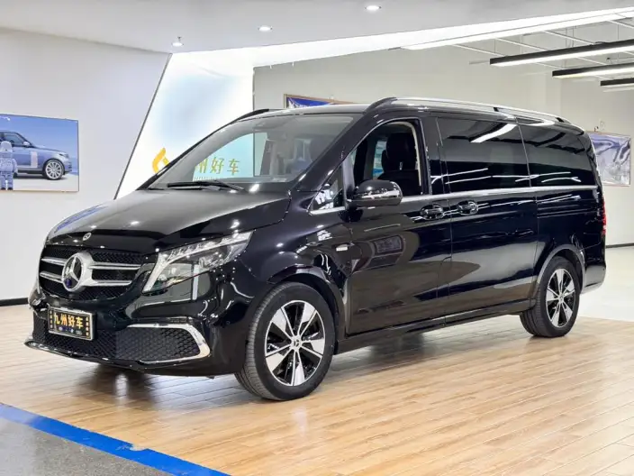 Mercedes-Benz V-Class 2022 Model V 260 Premium Edition – фото 1