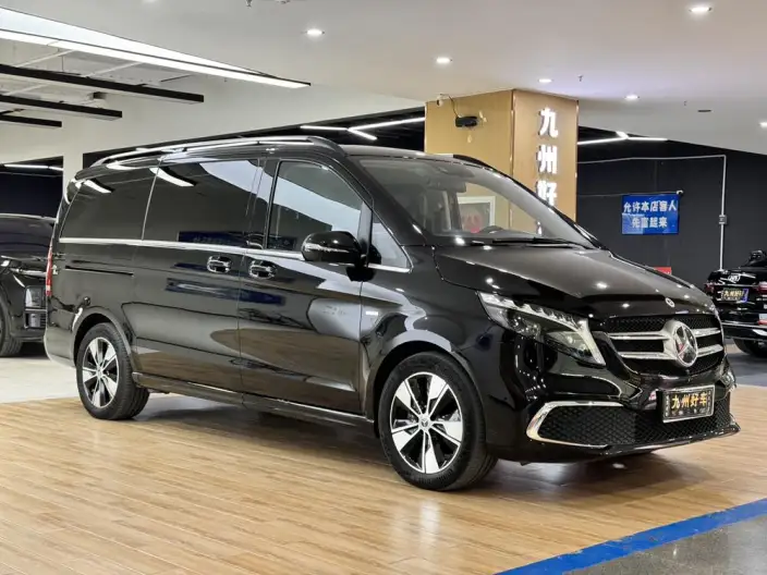 Mercedes-Benz V-Class 2022 Model V 260 Premium Edition – фото 3